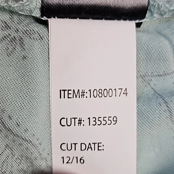 NWT Torrid Stretch Rayon Mint Green & Black Medallion Print Flutter Slee… - Picture 13 of 16